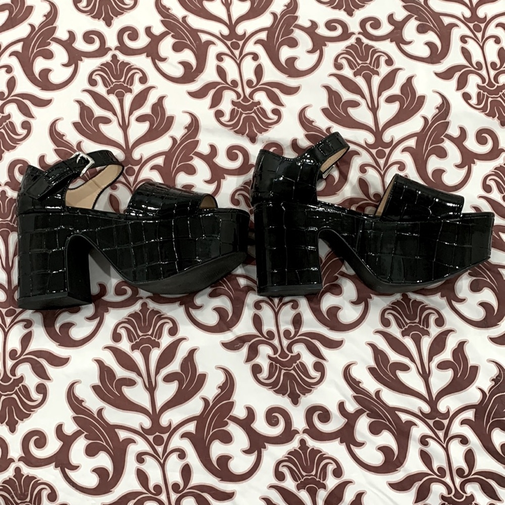Platform Sandals❤️‍🔥❤️‍🔥❤️‍🔥 - Picture 2 of 6
